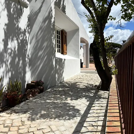 Вилла Namibe Na Quinta Da Balaia